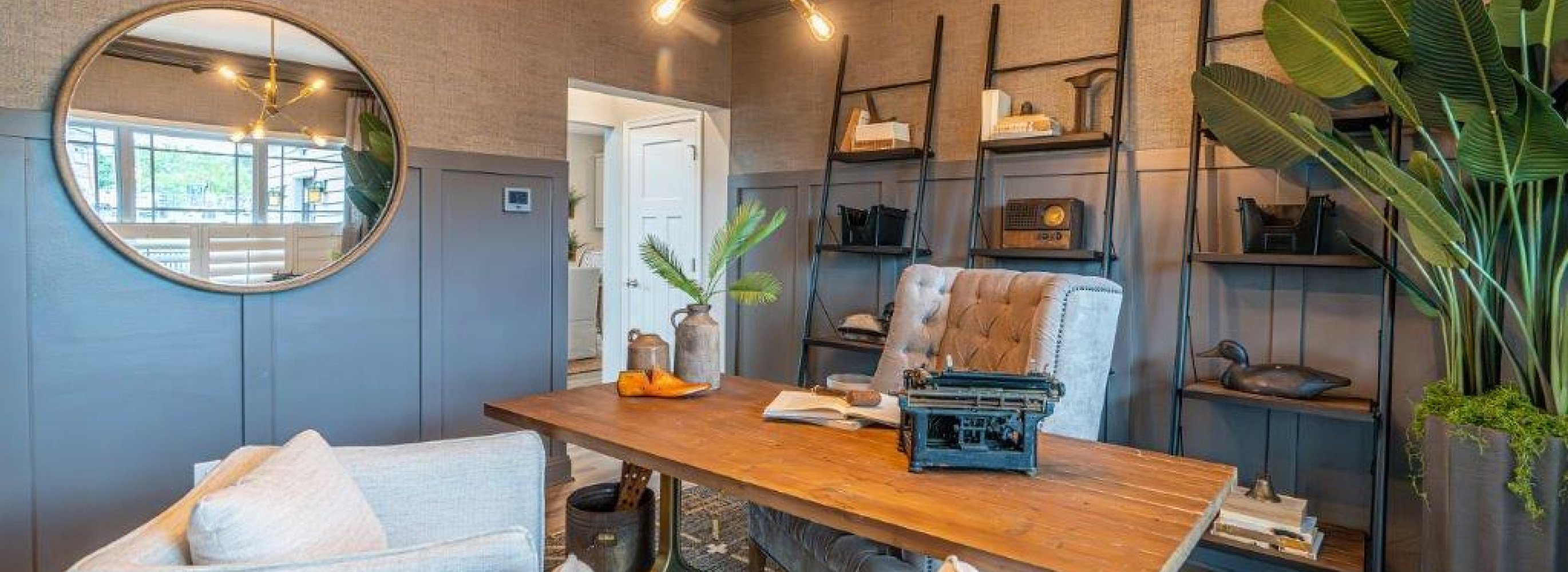 Belmont Covington Craftsman - Office