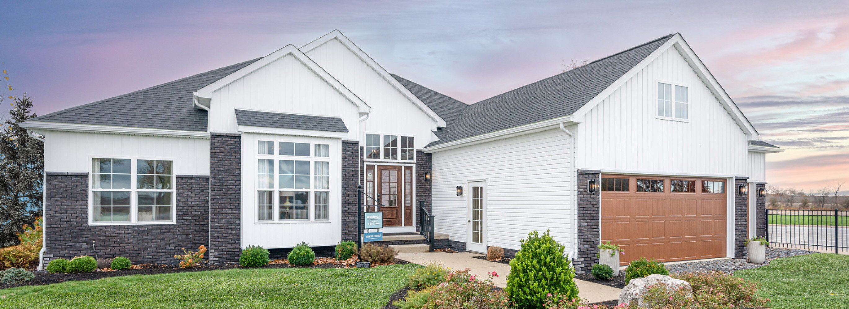 Sandusky Providence II Contemporary - Exterior